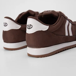 Tênis Via Marte Casual Feminino Detalhe Lateral Marrom