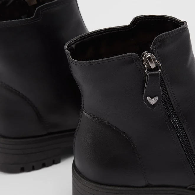 Bota Mississipi Tratorado Básica Cano Curto Preto