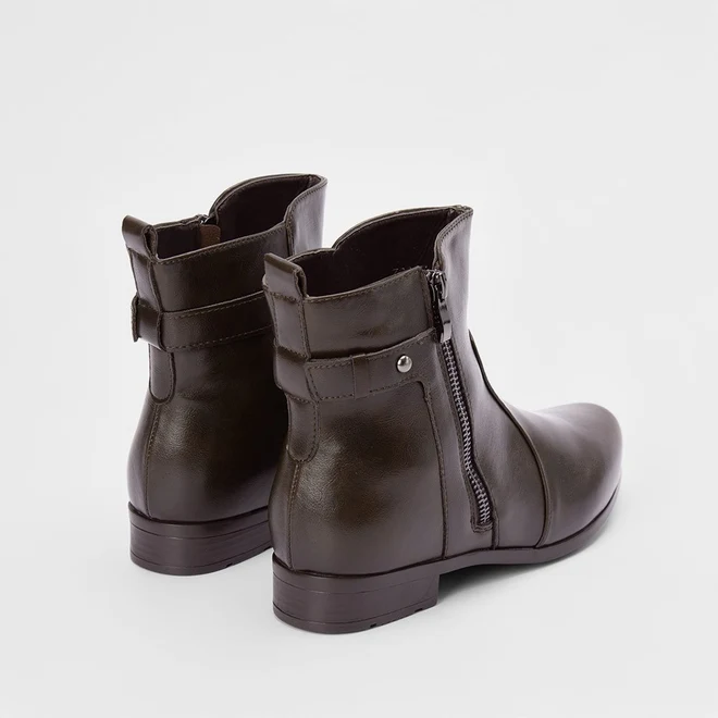 Ankle Boot Mooncity Detalhe Fivela Marrom