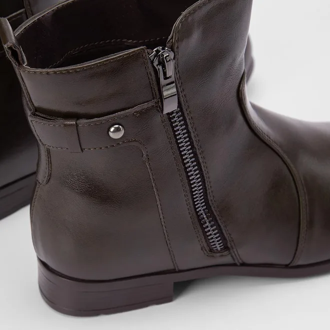 Ankle Boot Mooncity Detalhe Fivela Marrom