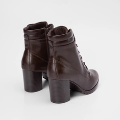 Bota Coturno Mooncity Salto Bloco Ilhós Duplo Marrom