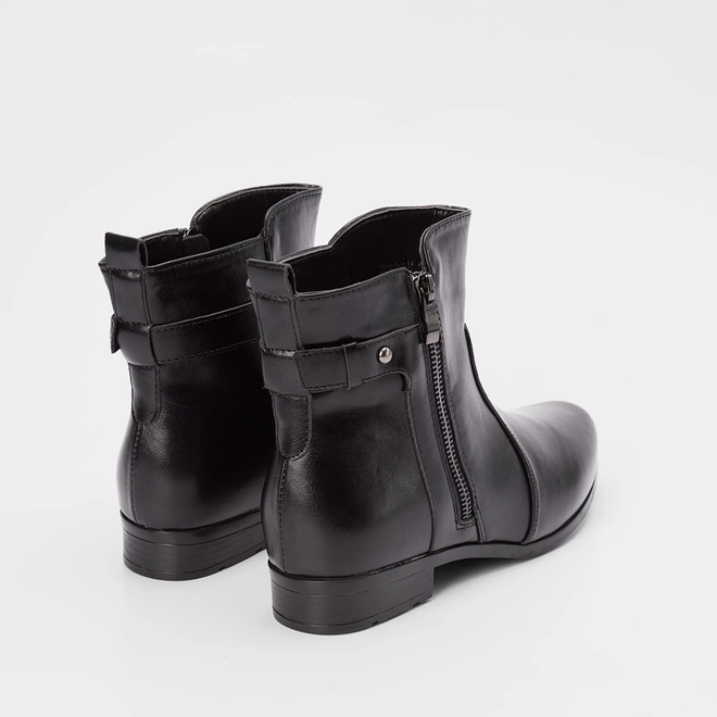 Ankle Boot Mooncity Detalhe Fivela Preto