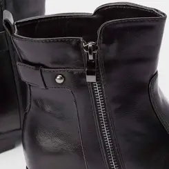Ankle Boot Mooncity Detalhe Fivela Preto