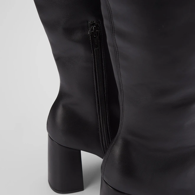 Bota Over The Knee Gabriela Salto Alto Amarração Preto