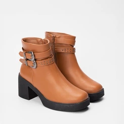 Ankle Boot Sua Cia Fivela Estilizada Caramelo