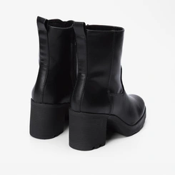 Bota Sua Cia Cano Médio Salto Bloco Preto