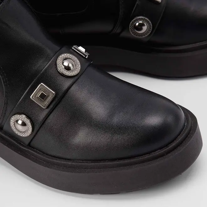 Bota Chelsea Sua Cia Salto Médio Aplicação Preto