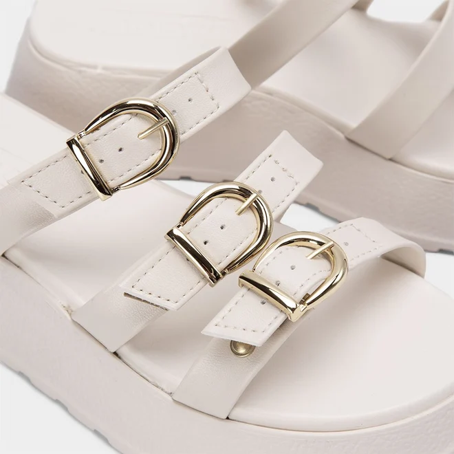 Tamanco Feminino Moleca Plataforma Tira Tripla Fivela Off White