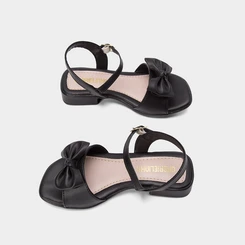 Sandália Gabrielinha Bloco Baixo Flat Laço Preto