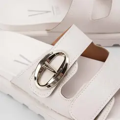Papete Vizzano Flatform Tira Ampla Fivela Off White