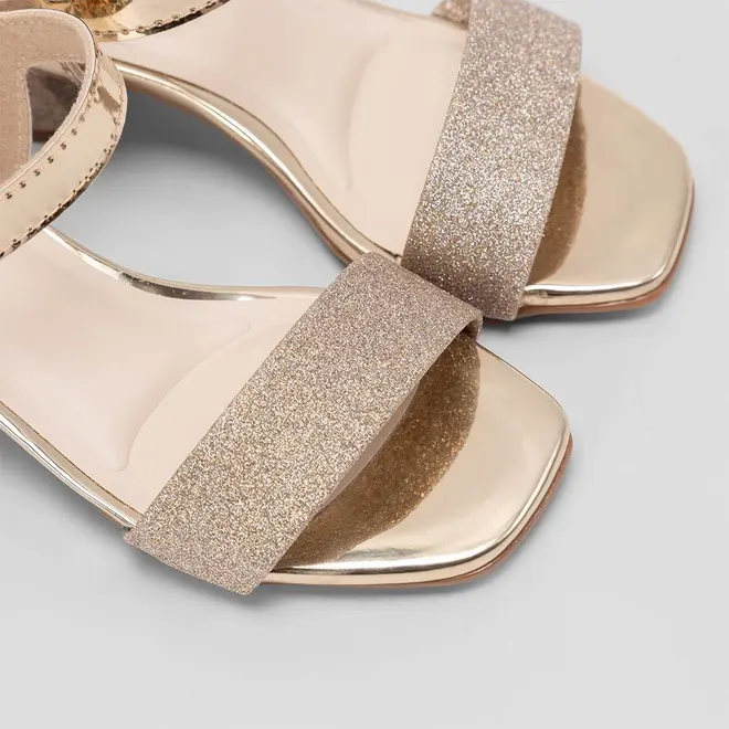 Sandália Infantil Molekinha Salto Geométrico Fivela Glitter Metalizado Ouro