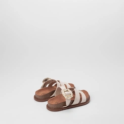 Papete Infantil Molekinha Tira Vazada Enfeite Fivela & Pedraria Off White