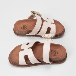 Papete Infantil Molekinha Tira Vazada Enfeite Fivela & Pedraria Off White