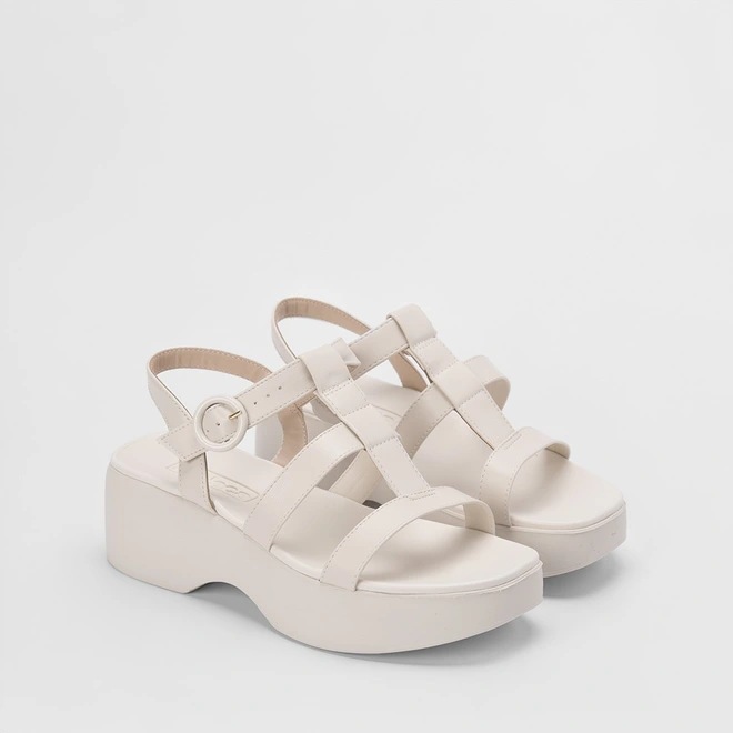 Sandália Moleca Anabela Tiras Off White