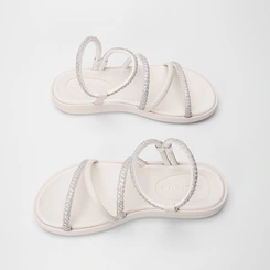 Sandália Papete Moleca Tiras Pedraria Regulável Off White