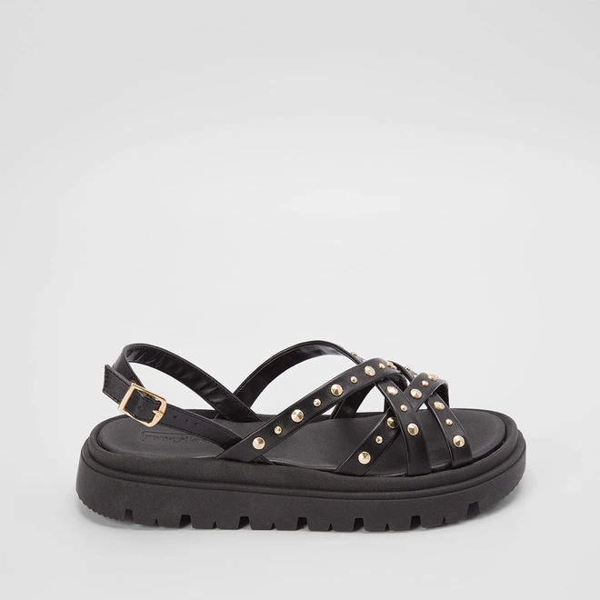 Sandália Papete Moleca Tiras Cruzadas Rebite Preto