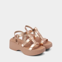 Sandália Moleca Anabela 3 Tiras Rose Gold
