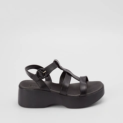 Sandália Moleca Anabela 3 Tiras Preto