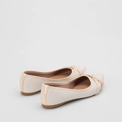 Sapatilha Feminina Penélope Tiras Slim Nude & Off White