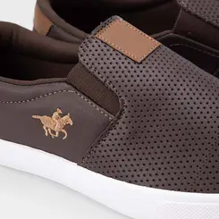 Slip On Polo Energy Detalhe Perfuros Marrom