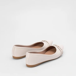 Sapatilha Feminina Penélope Tira Estilizada Metalizada Off White
