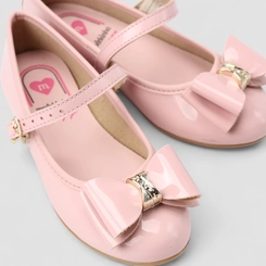 Sapatilha Boneca Infantil Molekinha Verniz Detalhe Laço & Tacha Rosa