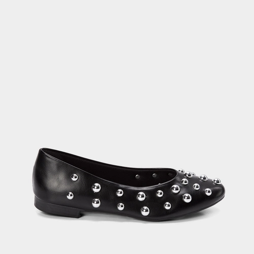 Sapatilha Gabriela Detalhe Rebite Preto