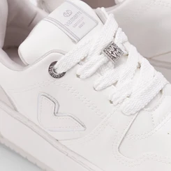 Tênis Via Marte Flatform Aplicação Strass Logo Branco