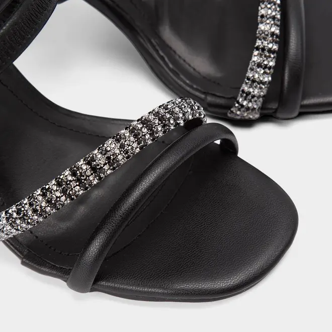 Tamanco Salto Taça Alto Feminino Via Marte Strass Preto