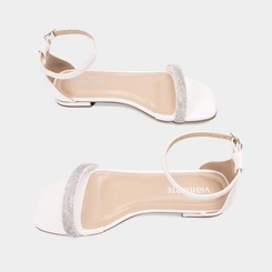 Sandália Rasteira Via Marte Strass Branco