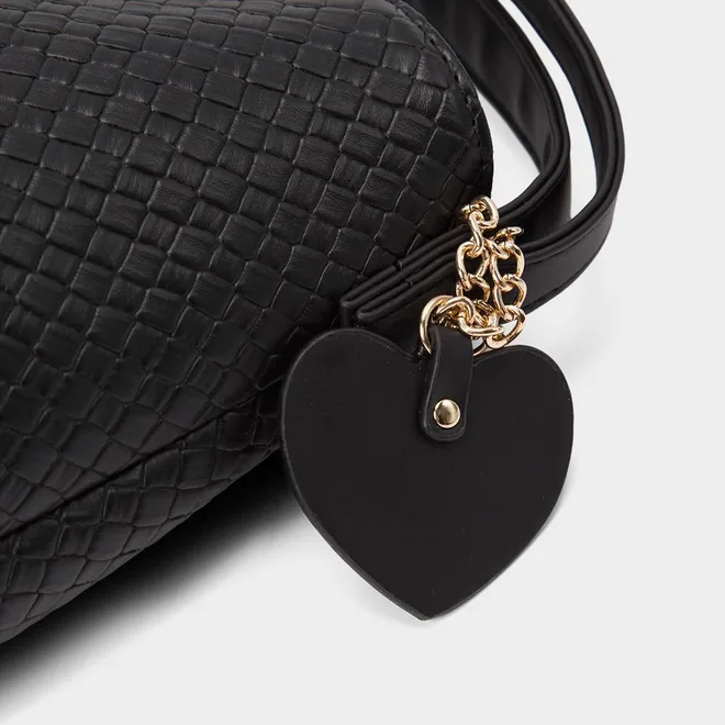 Bolsa Transversal Gabriela Média Tressê Detalhe Coração Preto