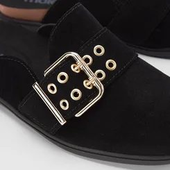 Mule Clog Moleca Camurça Fivela Preto