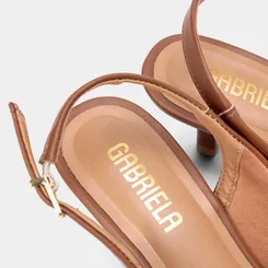 Scarpin Slingback Feminino Gabriela Salto Fino Fivela Marrom