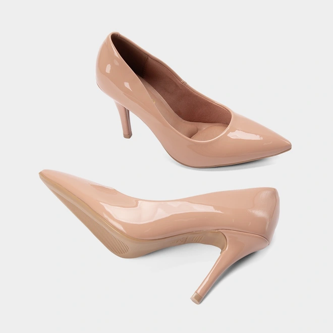 Scarpin Feminino Gabriela Salto Fino Espuma Amortecedora Verniz Nude