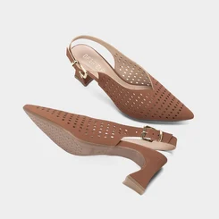 Scarpin Slingback Salto Médio Flare Perfuros Caramelo