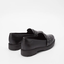 Mocassim Beira Rio Detalhe Mini Rebite Preto