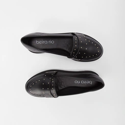 Mocassim Beira Rio Detalhe Mini Rebite Preto