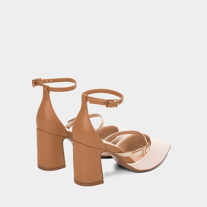Scarpin Bebecê Salto Bloco Médio Tira Metalizada Multicolor