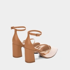 Scarpin Bebecê Salto Bloco Médio Tira Metalizada Multicolor