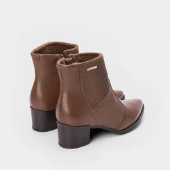 Ankle Boot Pegada Couro Recorte Texturizado Marrom