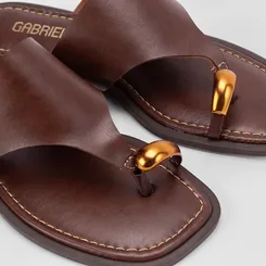 Rasteira de Dedo Gabriela Enfeite Bold Marrom