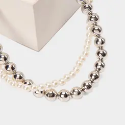 Chaveiro Charm STZ Coração Metalizado Prata com Pérolas