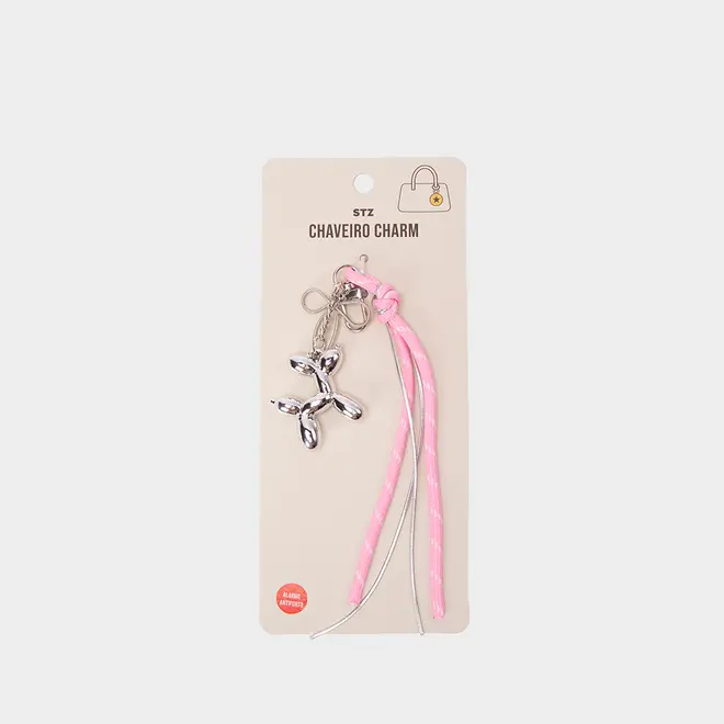 Chaveiro Charm STZ Cachorrinho Metalizado Prata com Laço Rosa
