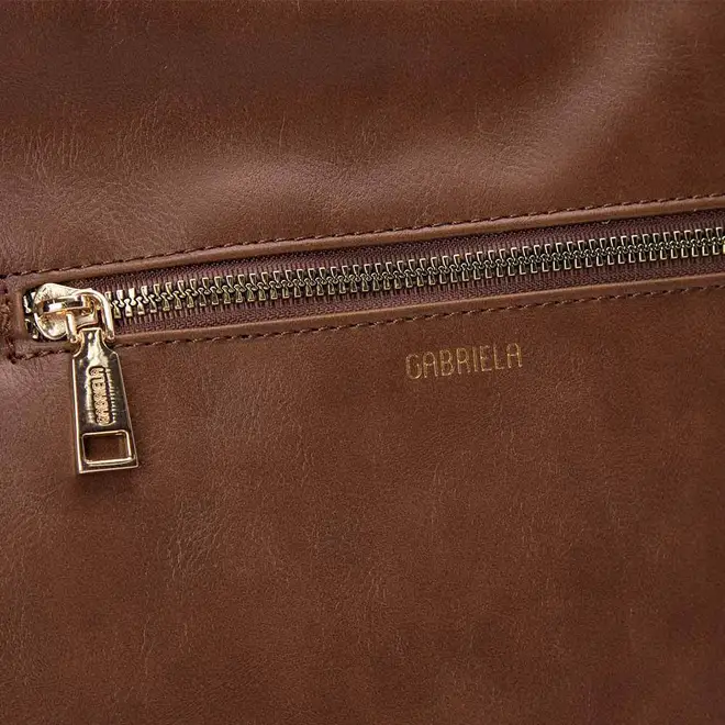 Bolsa Hobo Grande Gabriela Fivela Marrom