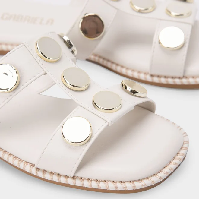 Rasteira Papete Gabriela Enfeite Metal Nickel Off White