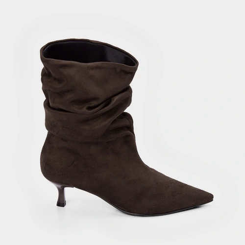Ankle Boot Gabriela Salto Médio Drapeado Marrom