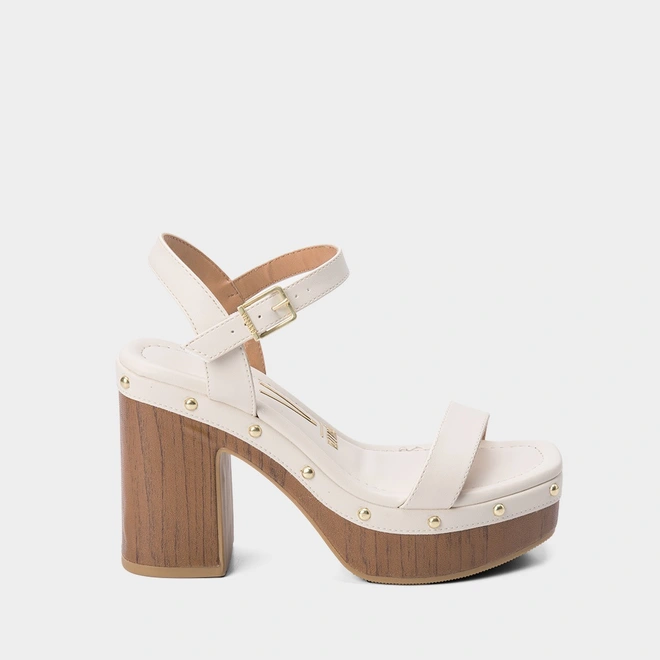 Sandália Meia Pata Vizzano Tachas Off White