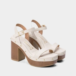 Sandália Meia Pata Vizzano Tachas Off White