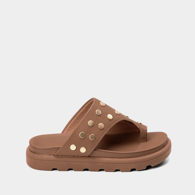 Tamanco Feminino Vizzano Tira Larga Detalhe Rebite Caramelo