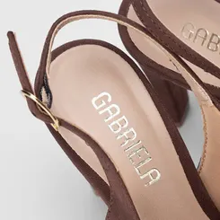 Scarpin Slingback Feminina Gabriela Salto Reto Alto Nobuck Marrom